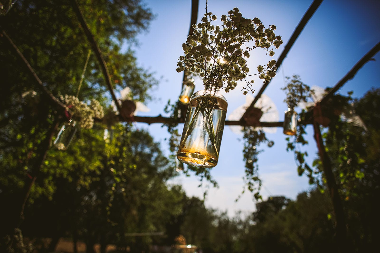 Mariage au Comptoir Saint Hilaire. Décoration de la cérémonie laïque