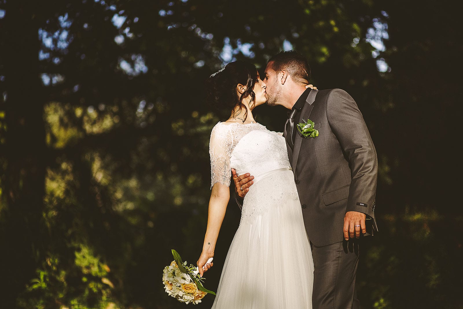 Mariage Villa Quélude David Pommier photographe de mariage. Photo de couple