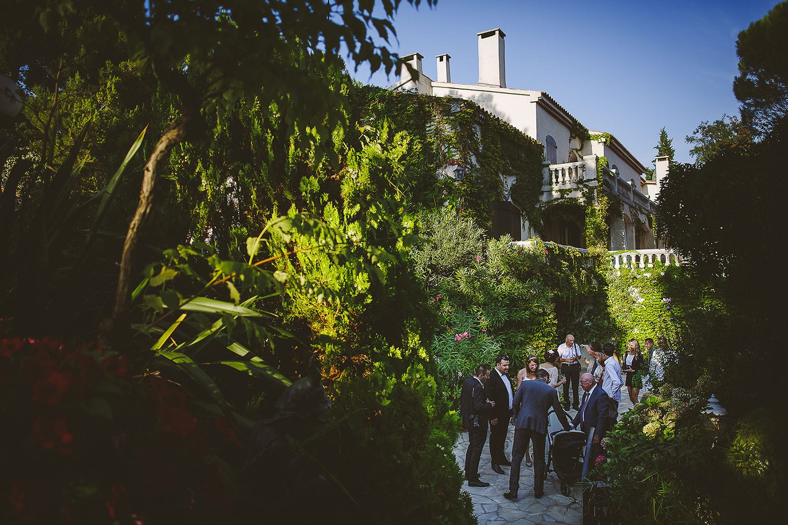 Mariage Villa Quélude David Pommier photographe de mariage. Le lieu avec une belle lumière