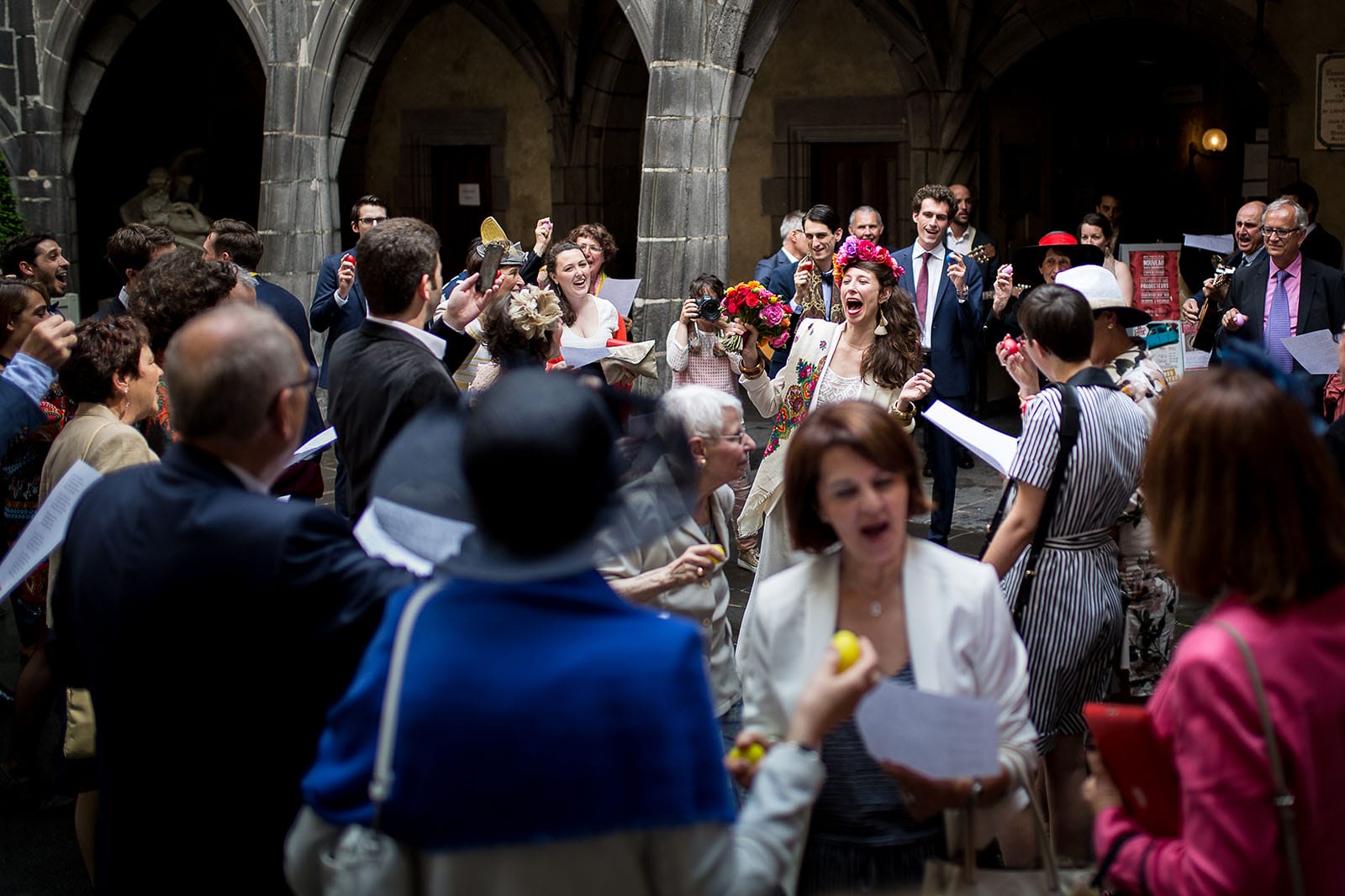 Photographe de mariage à Clermont Ferrand La mariée joyeuse
