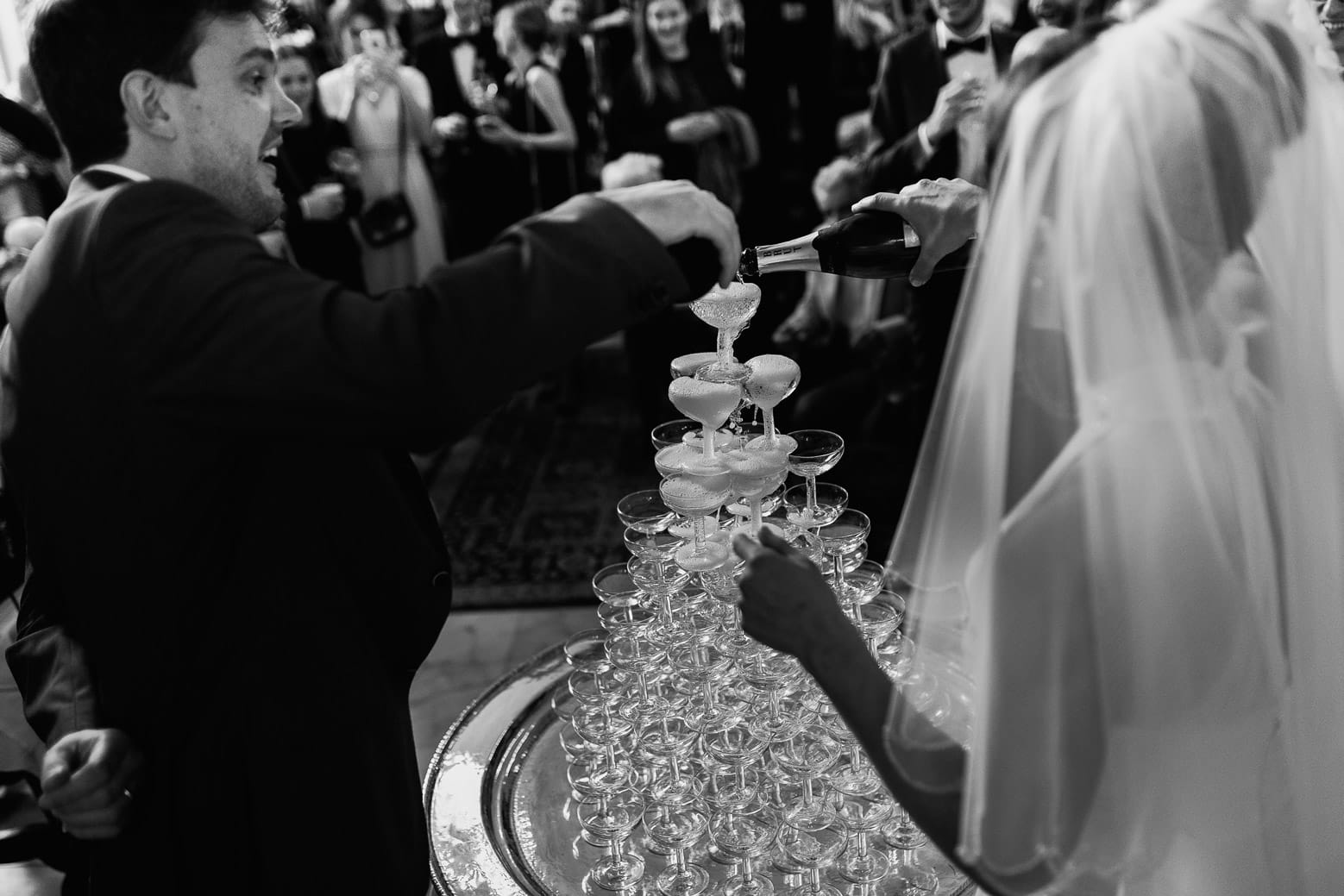 Hotel Royal Saint Mart Royat Clermont Ferrand Fontaine de champagne au mariage