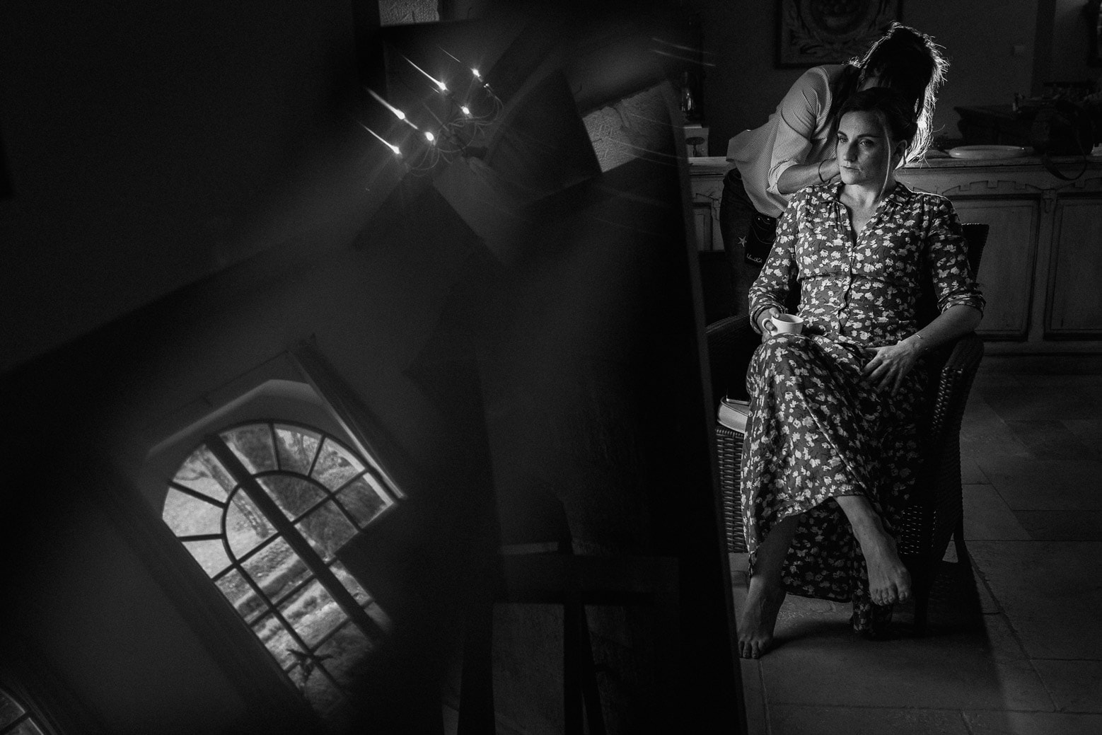 Reportage photo de mariage à Lyon - Manoir de la Garde. Préparatifs de la mariée