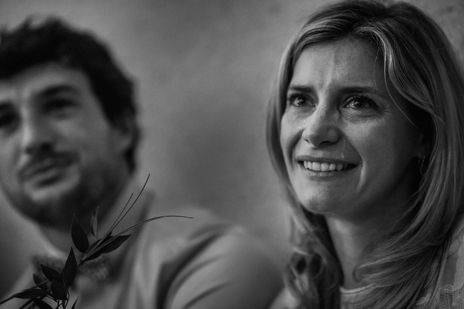 Meilleures photographies de mariage du photographe de mariage David Pommier. l'émotion et les larmes d'une soeur