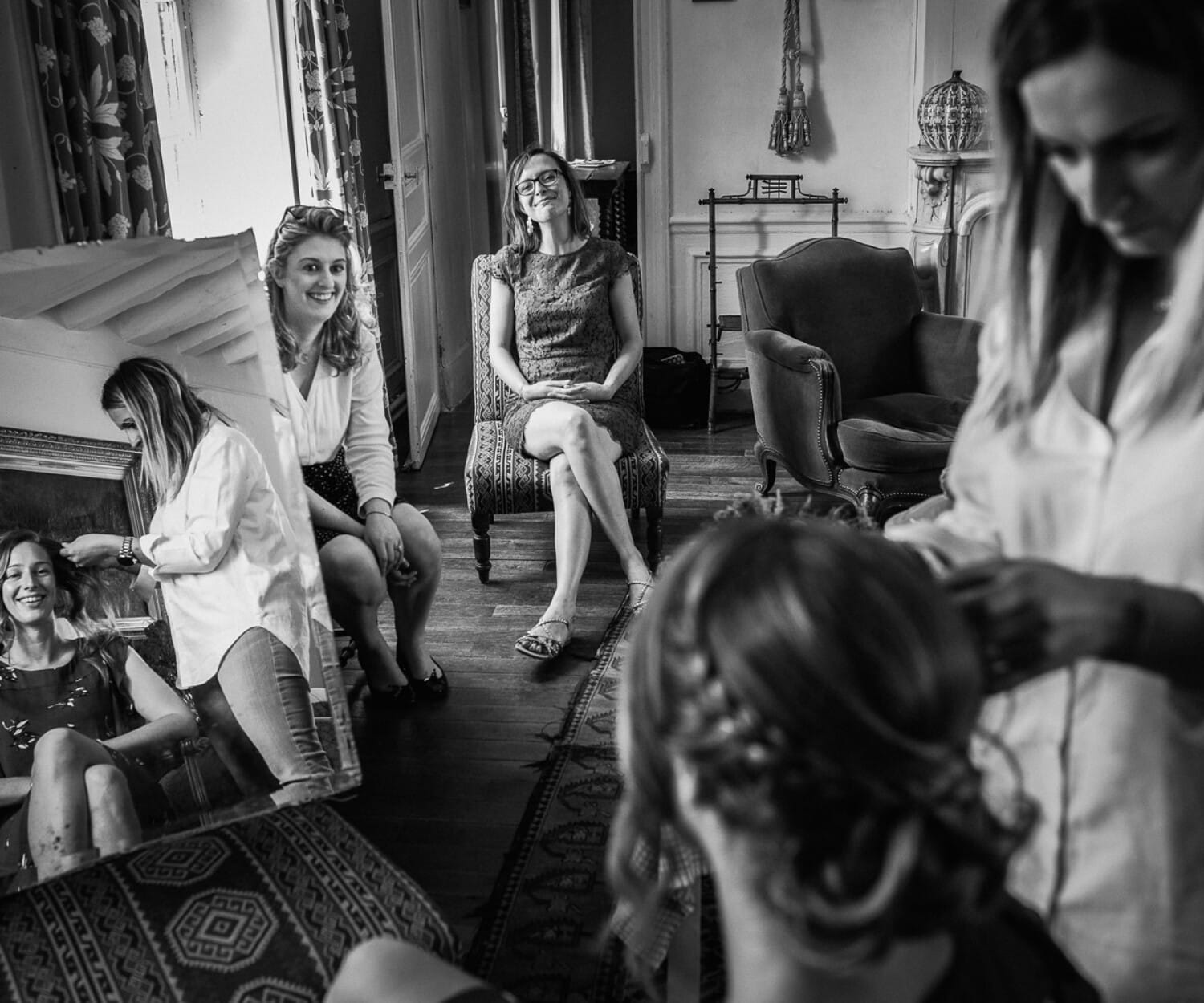 Meilleures photographies de mariage du photographe de mariage David Pommier. Manoir des Prévanches, boisset. Préparatifs de la mariée au Manoir des Prévanches