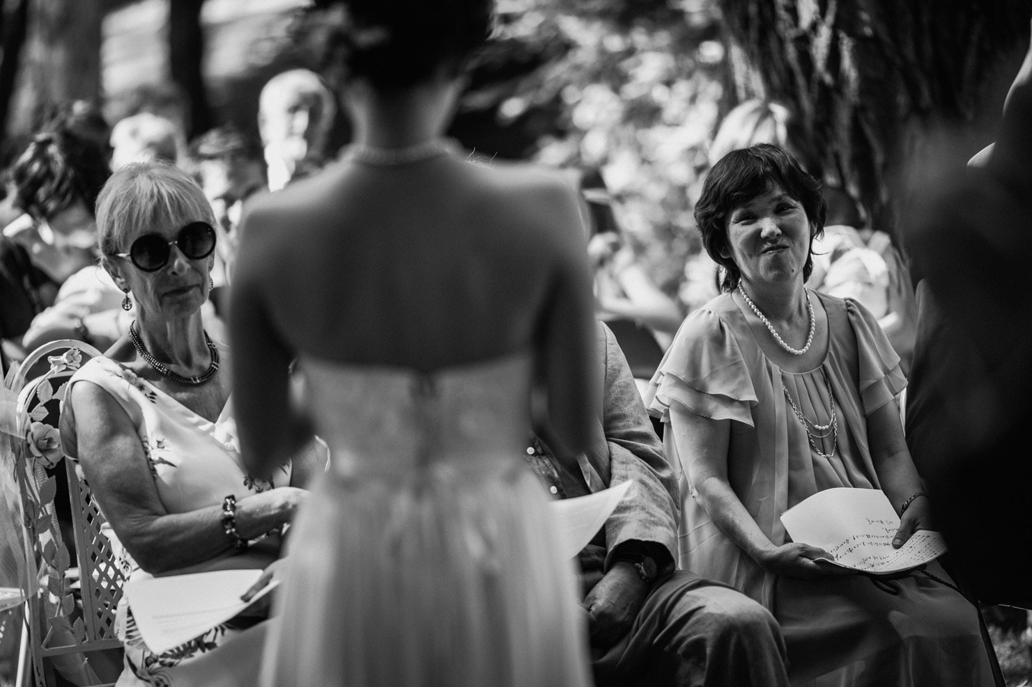 photographe-de-mariage-aurillac-domaine-du-breuil-cantal-david-pommier-emotion (17) Reportage de mariage au domaine du breuil de doue à brives charensac