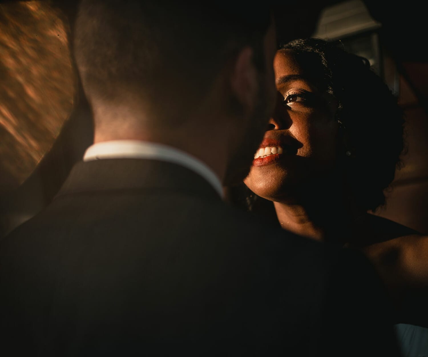 Meilleures photographies de mariage du photographe de mariage David Pommier. Le soleil arrive sur la saison des mariages 2018