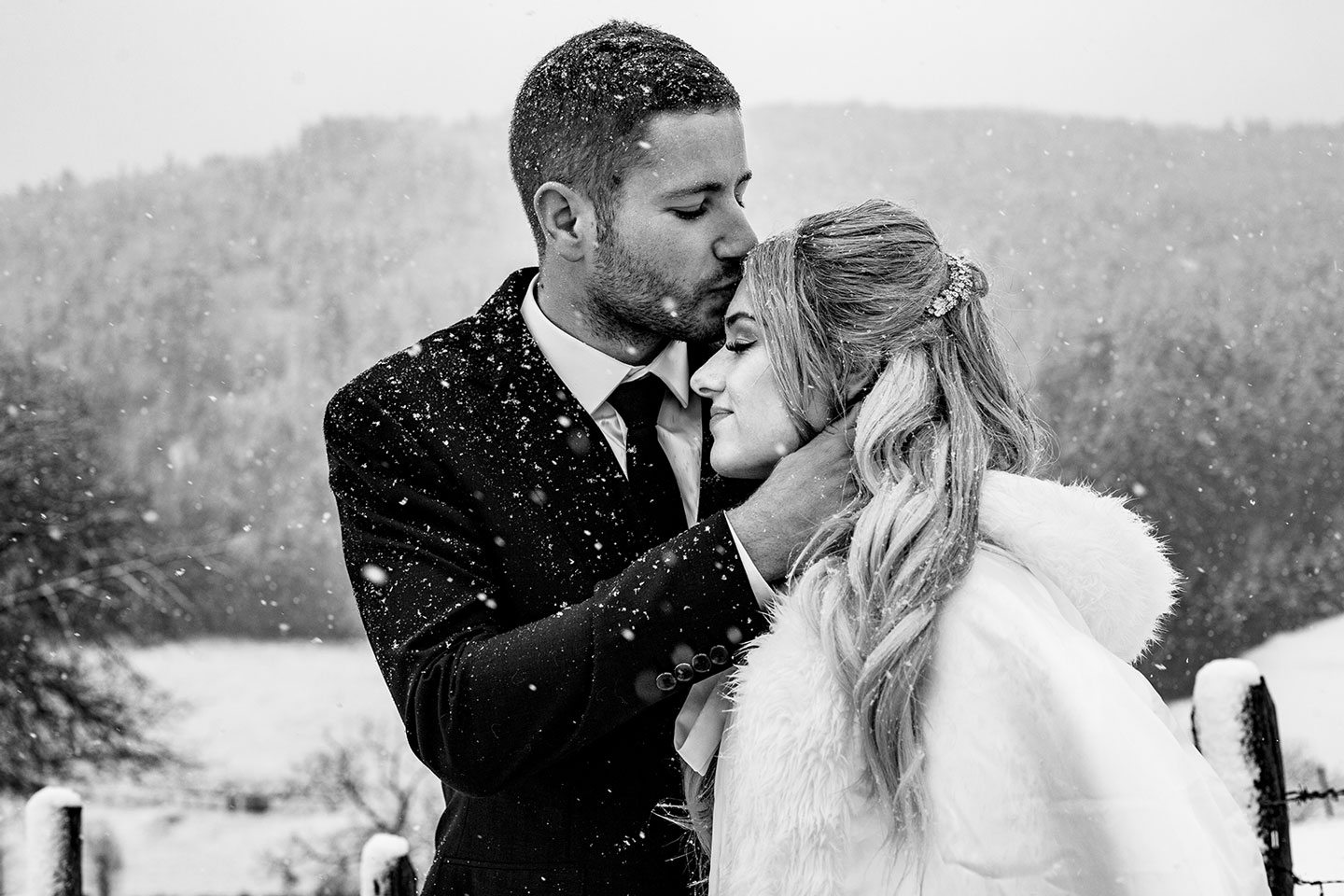 mariage-a-lyon-franco-australien-sous-la-neige-photographe-mariage-david-pommier-(293-sur-602) Reportage de mariage sous la neige, près de Lyon