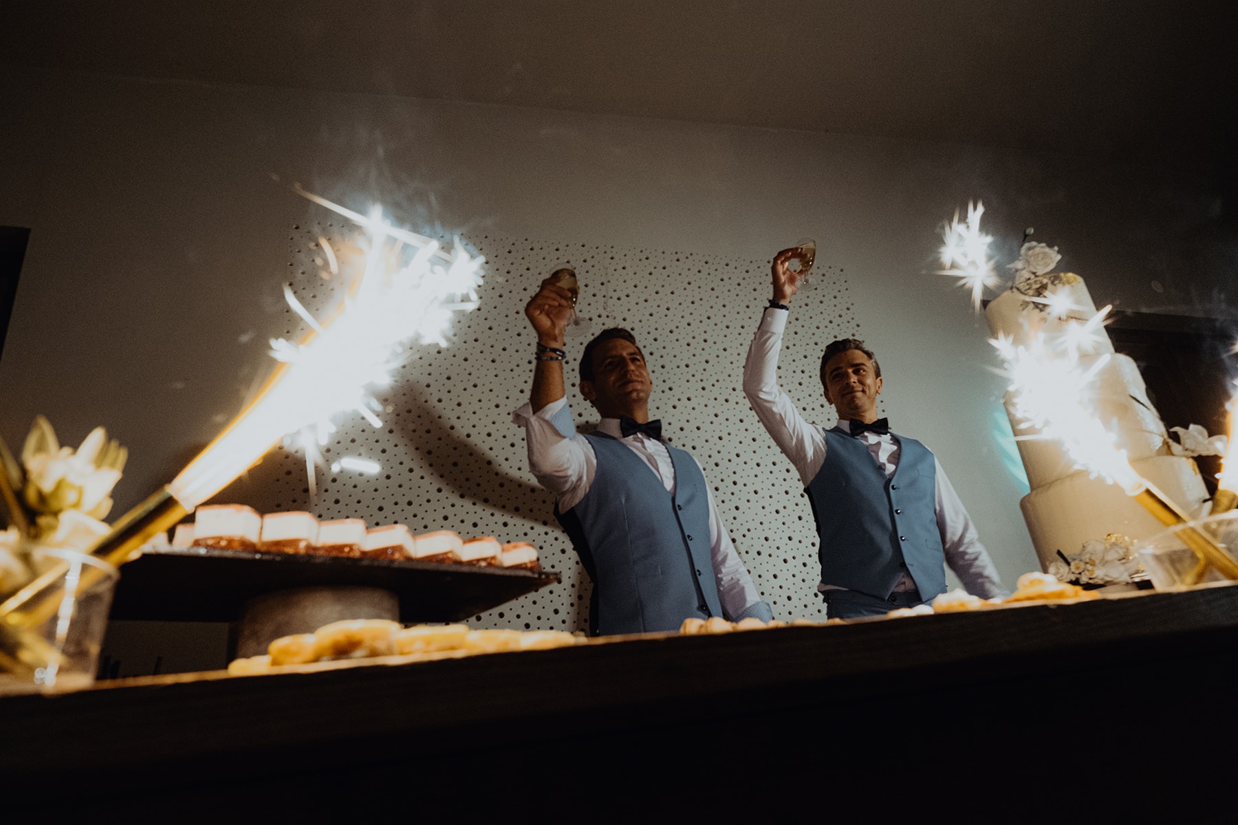 mariage-comptoir-saint-hilaire-photographe-david-pommier (974 sur 1528) Reportage de mariage au Comptoir Saint Hilaire - Alès Couple gay