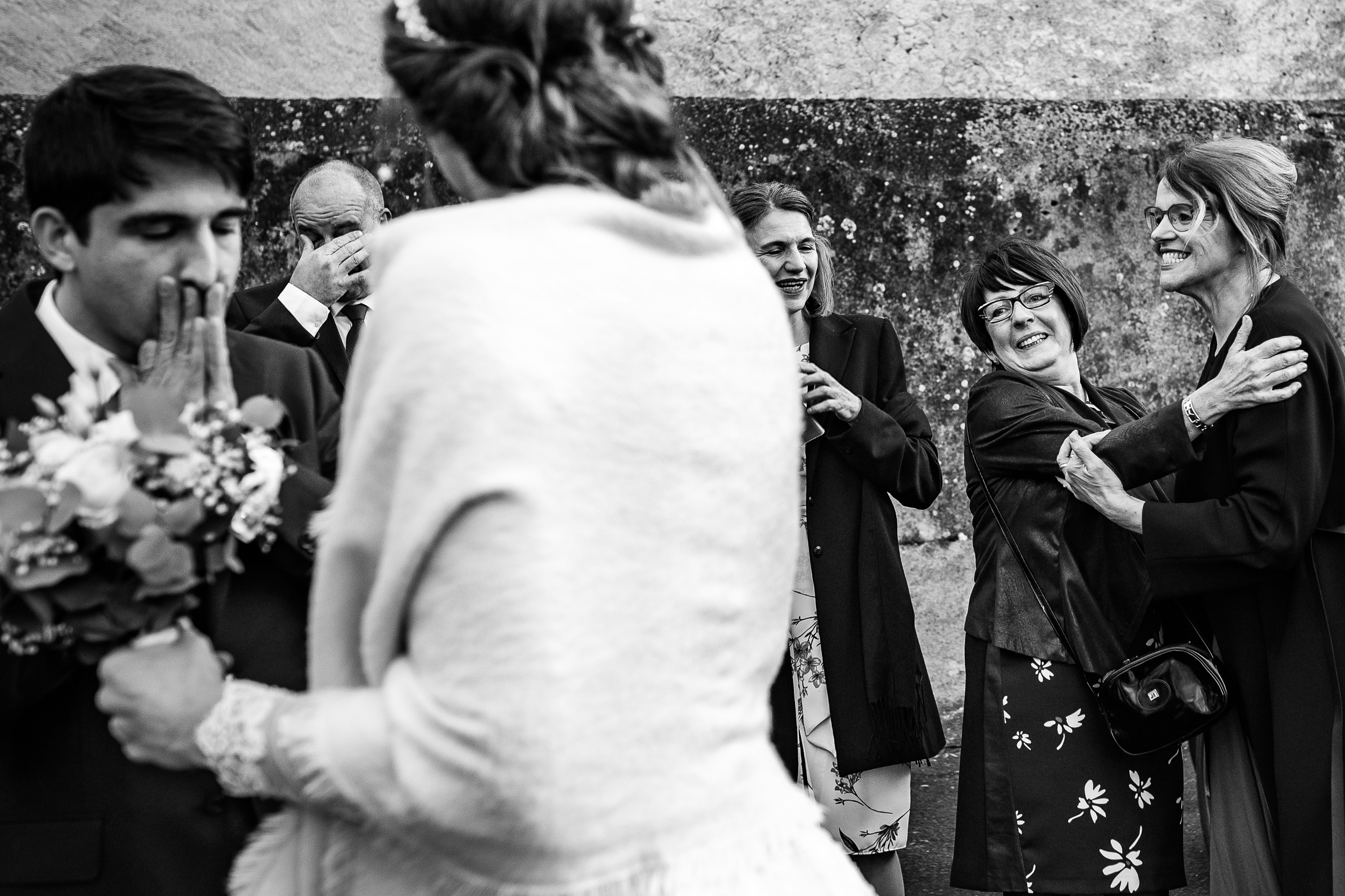 reportage-mariage-hotel-royal-saint-mart-royat-photographe-david-pommier-(505-sur-1099) Photographier les émotions
