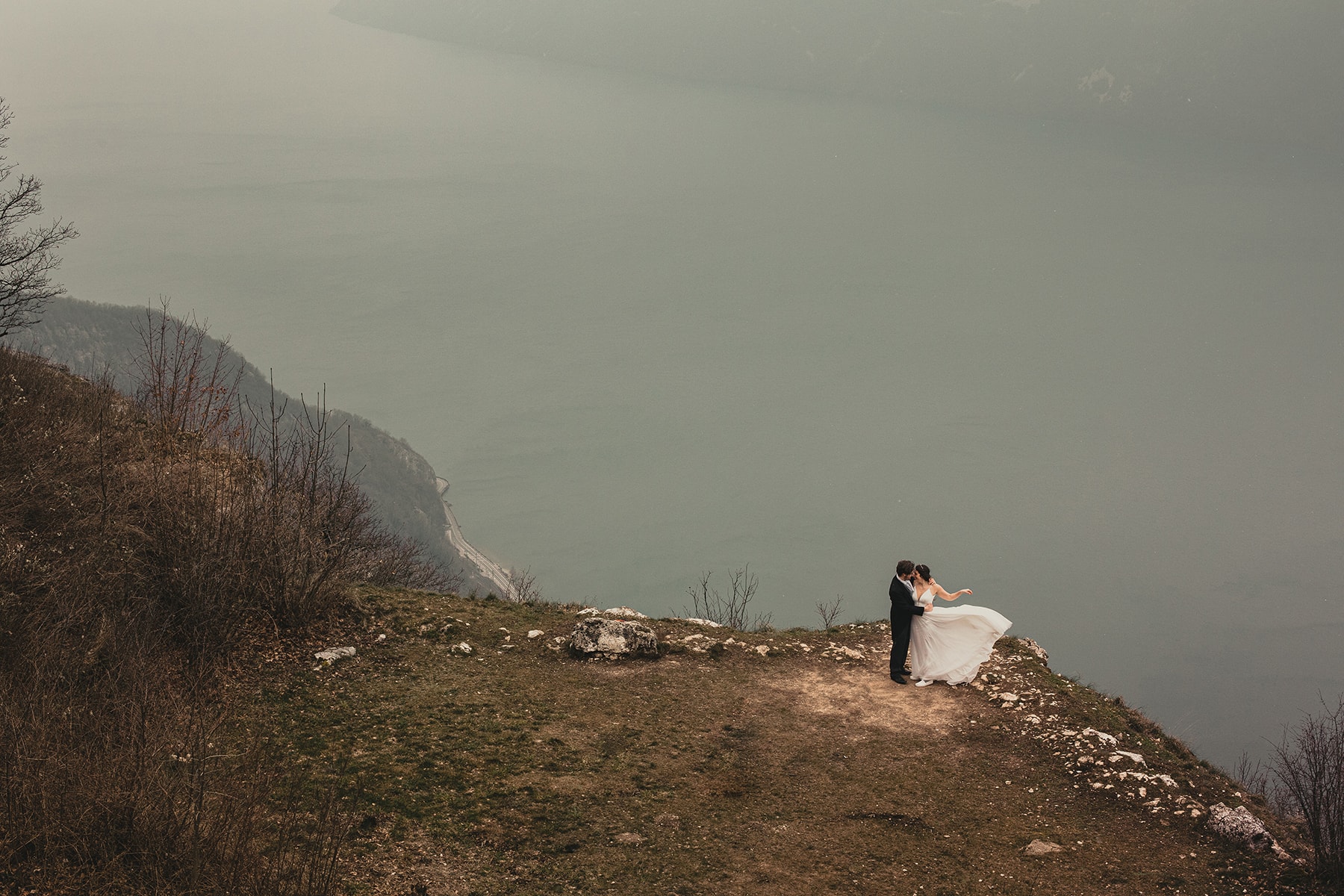 seance-photo-couple-mariage-montagne-neige-hiver-photographe-david-pommier (18 sur 114) Mariage elopement en 2021