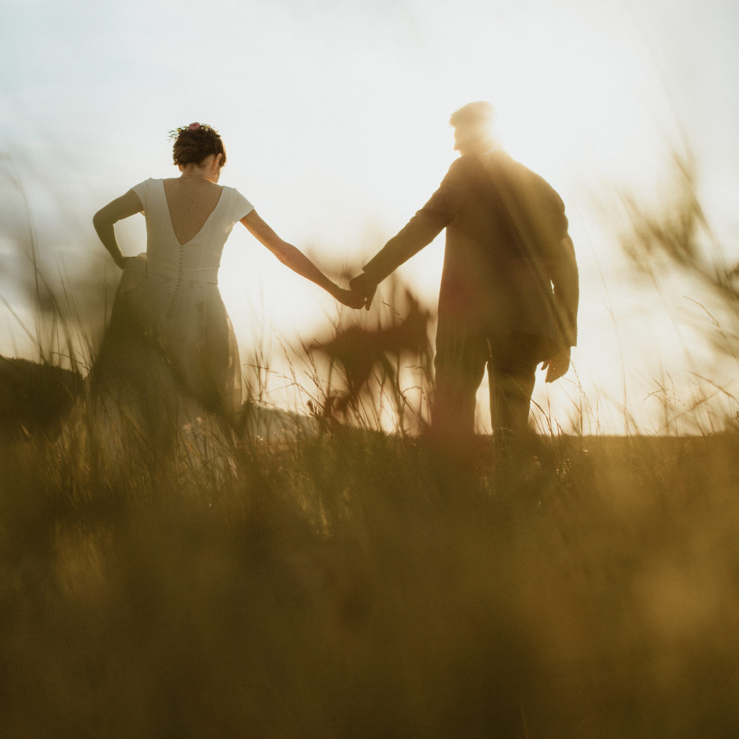 Photographe de mariage à Lyon et ailleurs. Un style cinématographique, intime, sensuel et éditorial
