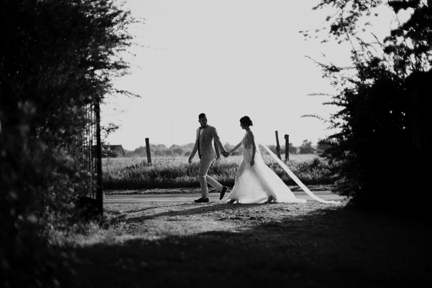Photographe de mariage à Lyon, photographie naturelle et authentique. Préparer Votre Mariage en décembre