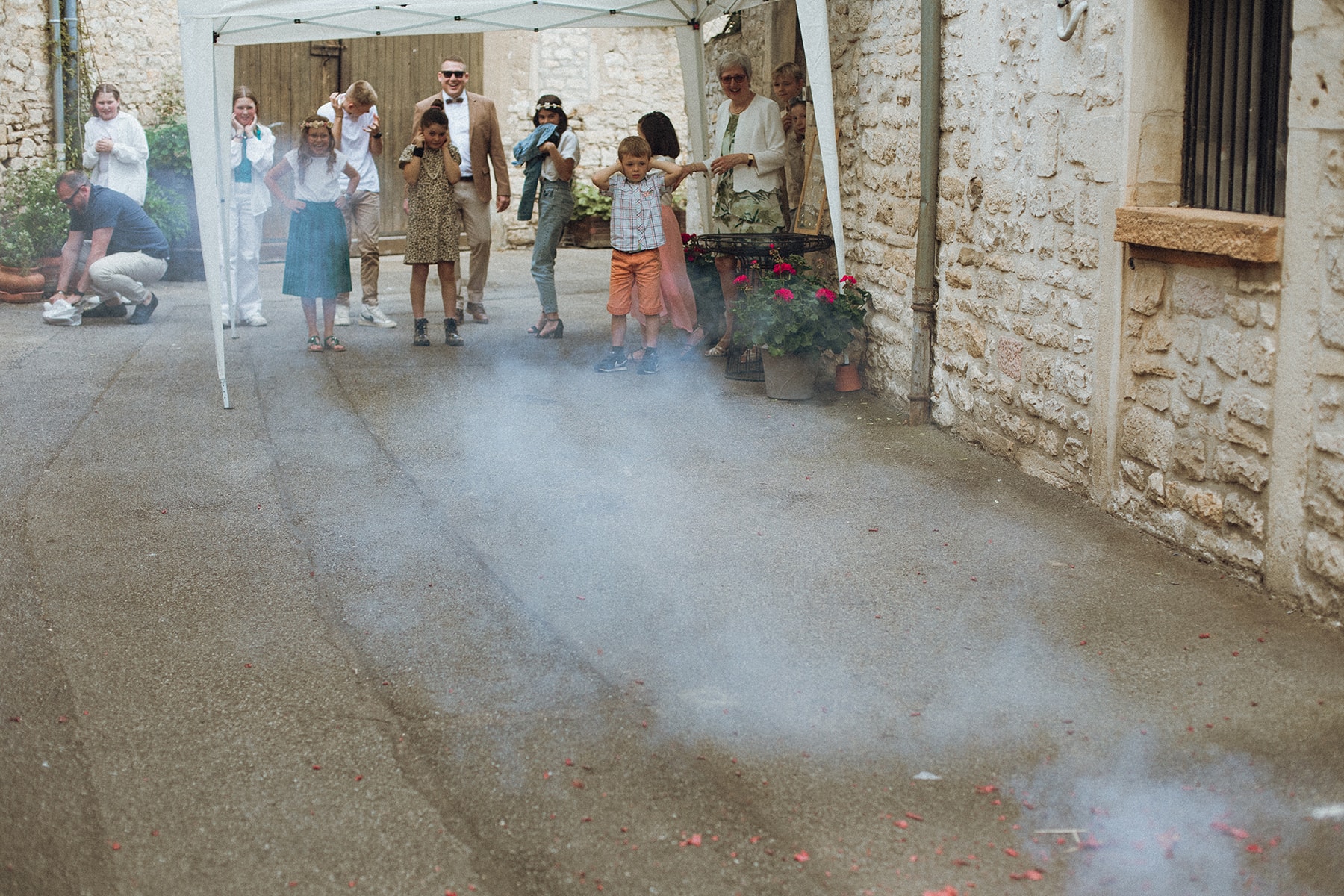 photographe-de-mariage-a-lyon-intime-humain (295 sur 605) Mariage en petit comité ambiance incroyable