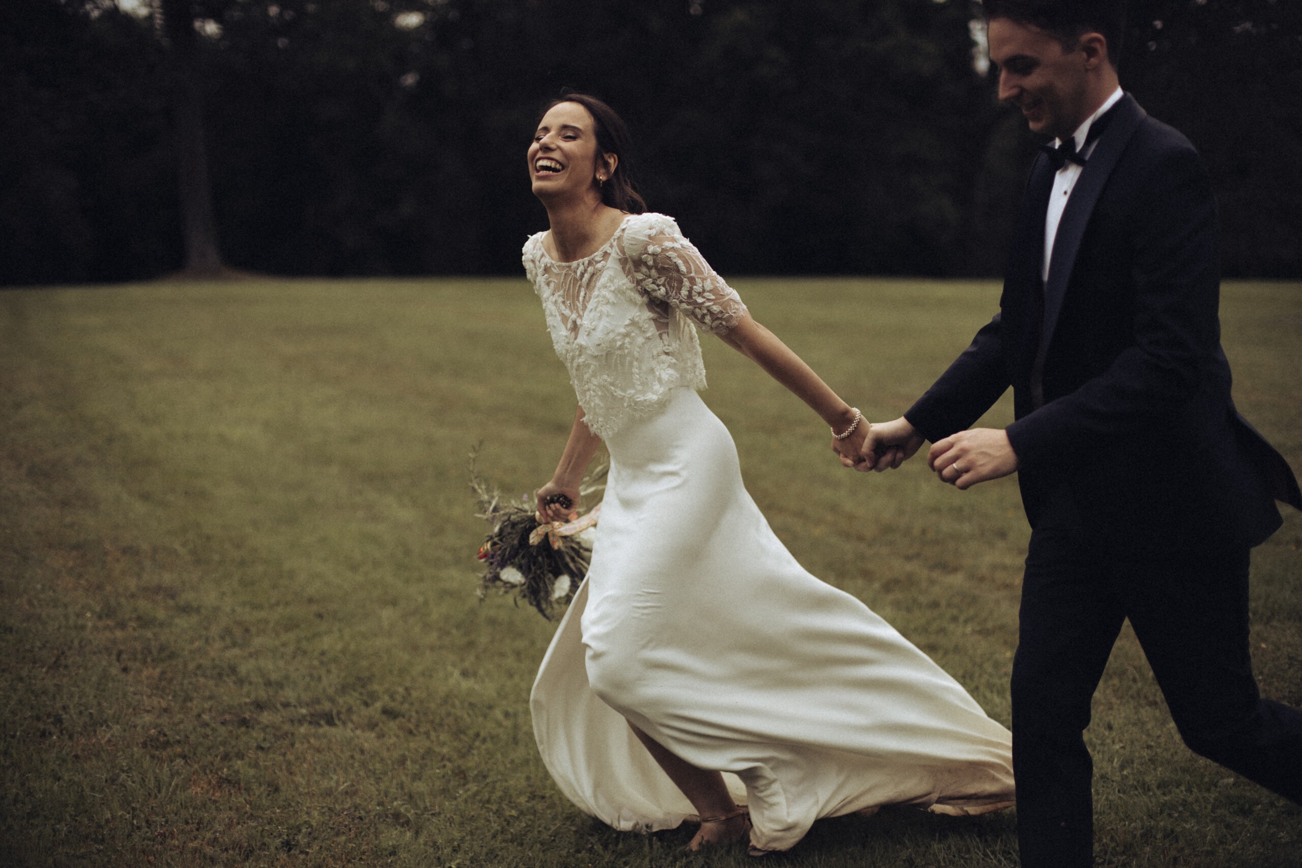 @pommiredavid-photographe-de-mariage-a-lyon-chateaudejanze (907 sur 1364) Mariage au château de Janze. Les 7 Moments Incontournables d’un Mariage