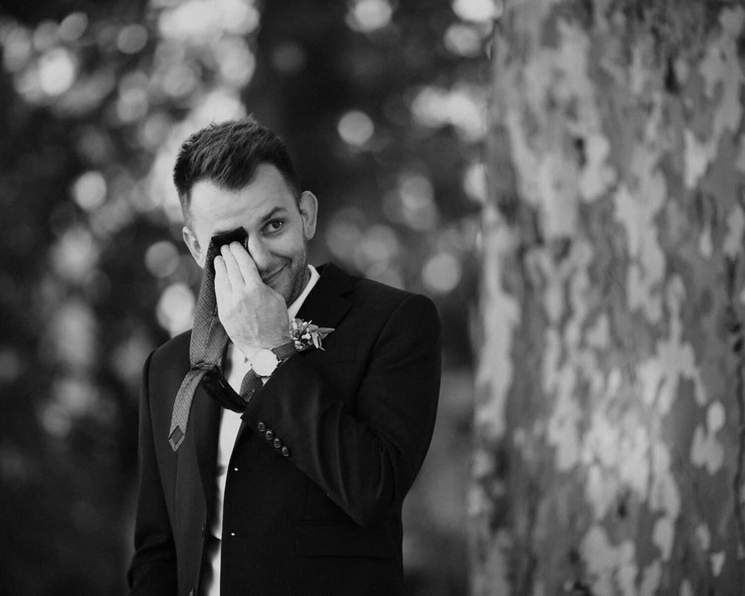 Manière originale de pleurer le jour du mariage